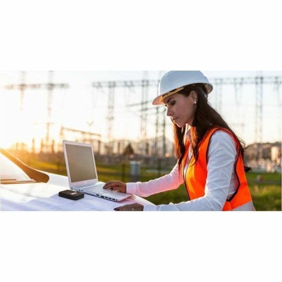 Netgear MR6550-100PAS mobile cellular router with Wi-Fi for portable connectivity