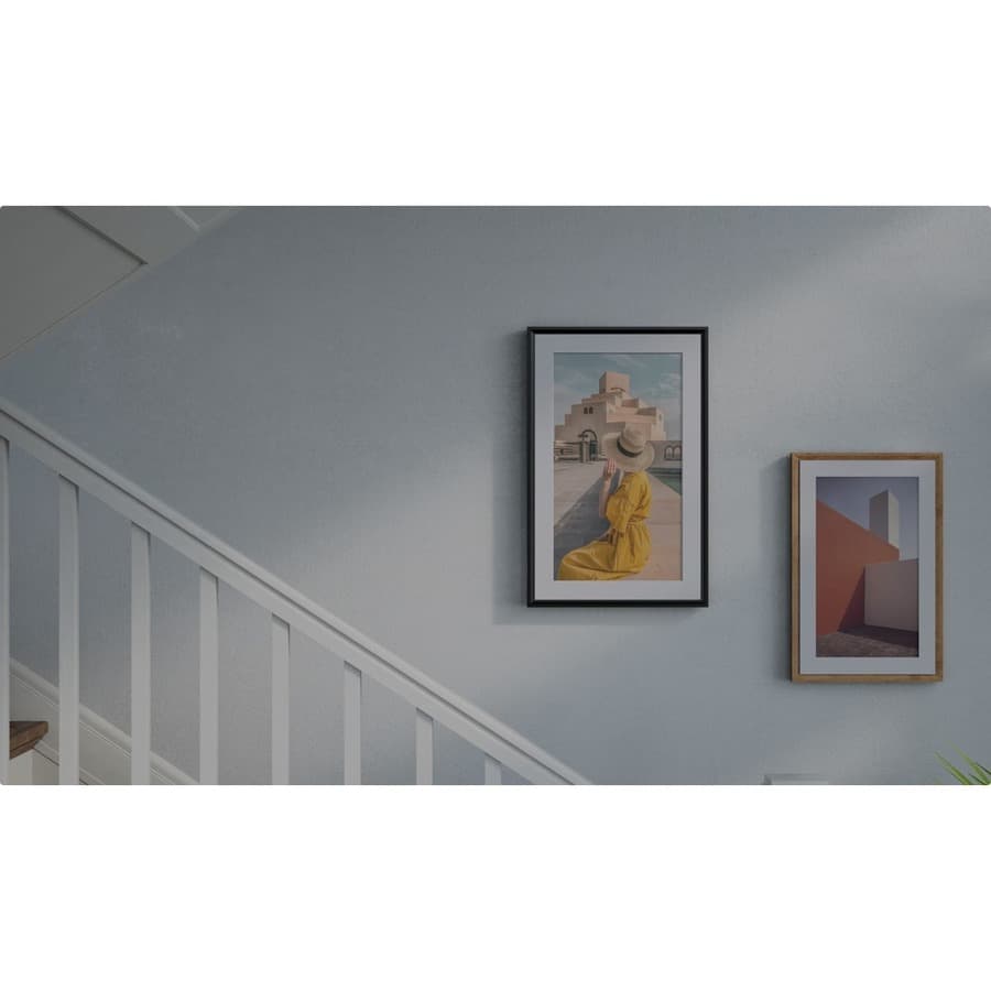 Netgear Meural Canvas II 21.5 inch smart art frame in black 16x24 format