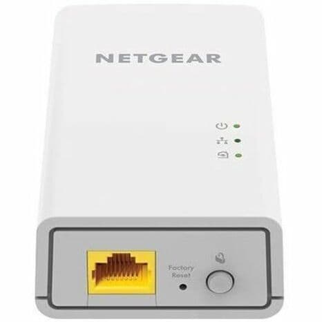 Netgear POWERLINE 1200 single-port Gigabit Ethernet powerline adapter in compact design