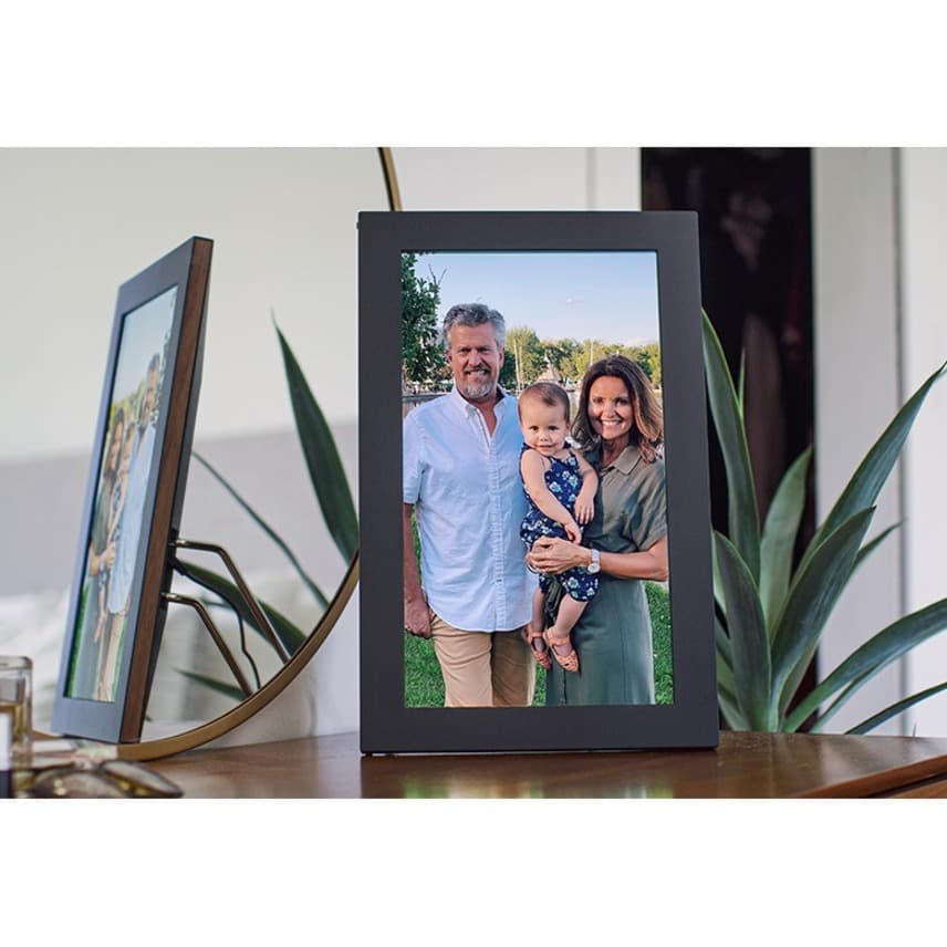 Netgear Meural WiFi digital photo frame displaying art on a 15.6-inch screen