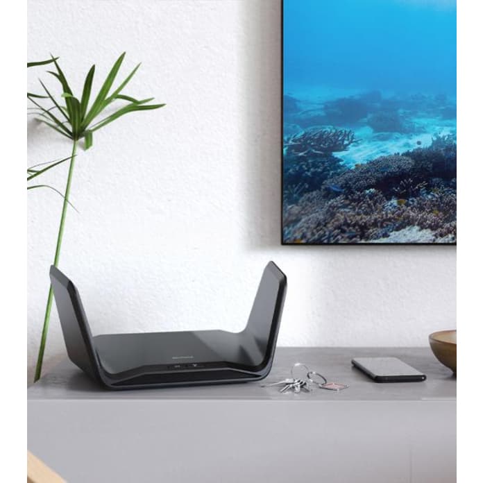 NETGEAR RAX70-100NAS AX6600 tri-band WiFi 6 desktop router